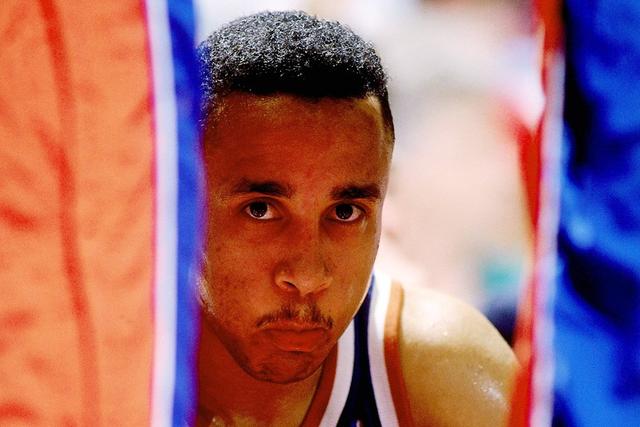 布朗26分绿军轻取开拓者5连胜 魔术大胜公牛